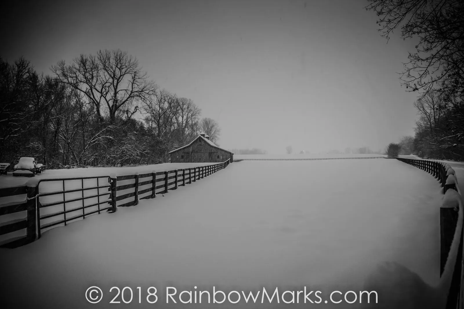 A barn in the Wildwood, Missouri countryside